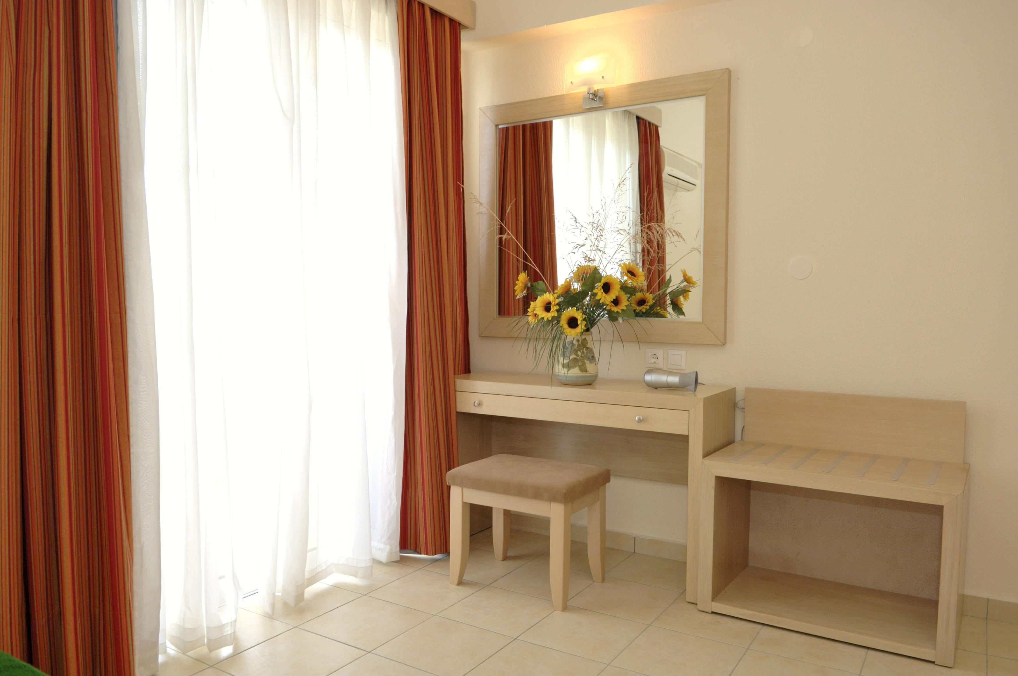 Anita Aparthotel Ialisos Exterior foto